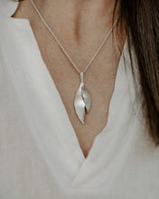 Load image into Gallery viewer, Eucalyptus Pendant