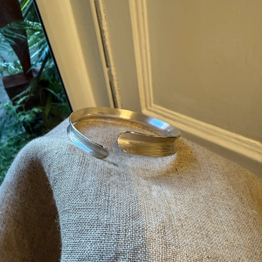 Wrap Bangle II Large