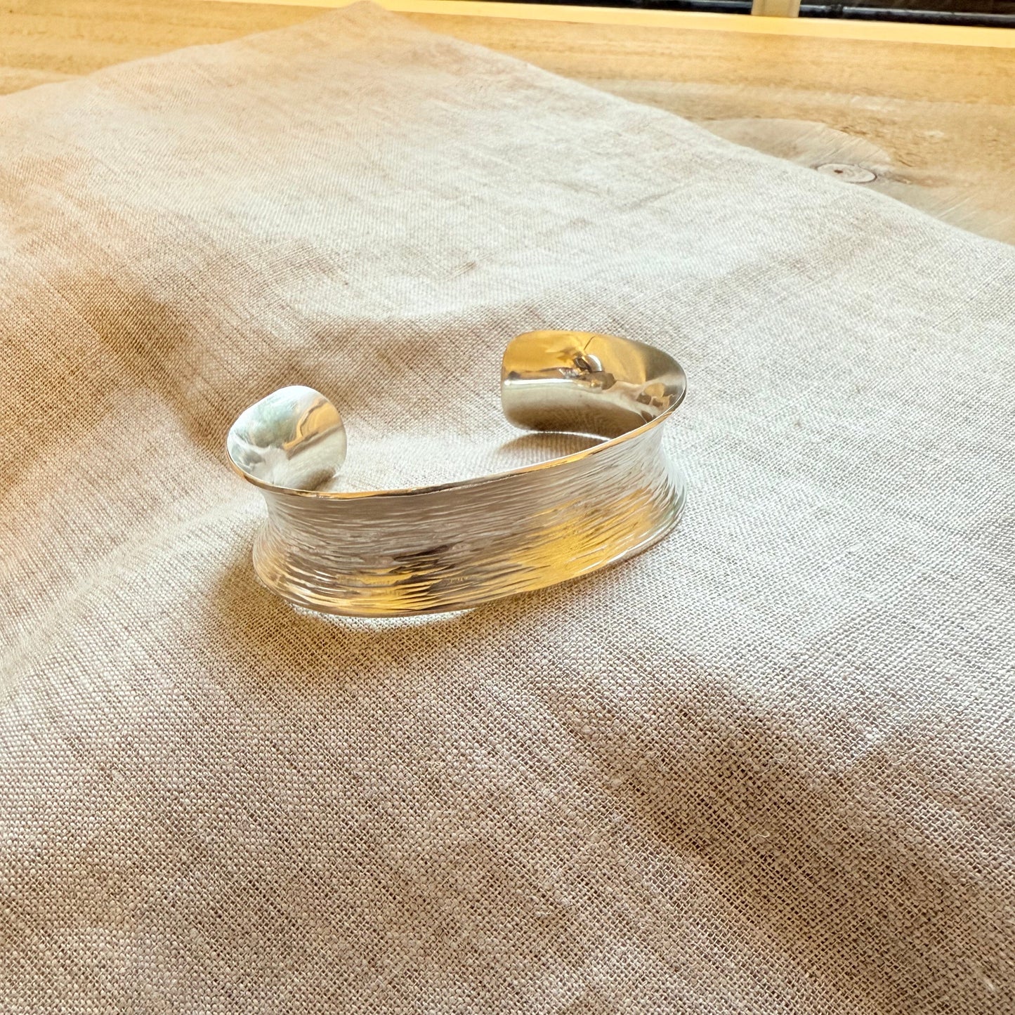 Cuff Bangle I Medium