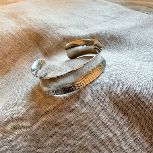 Cuff Bangle II Medium