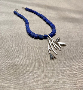 Hammered Lapis Lazuli & Silver necklace